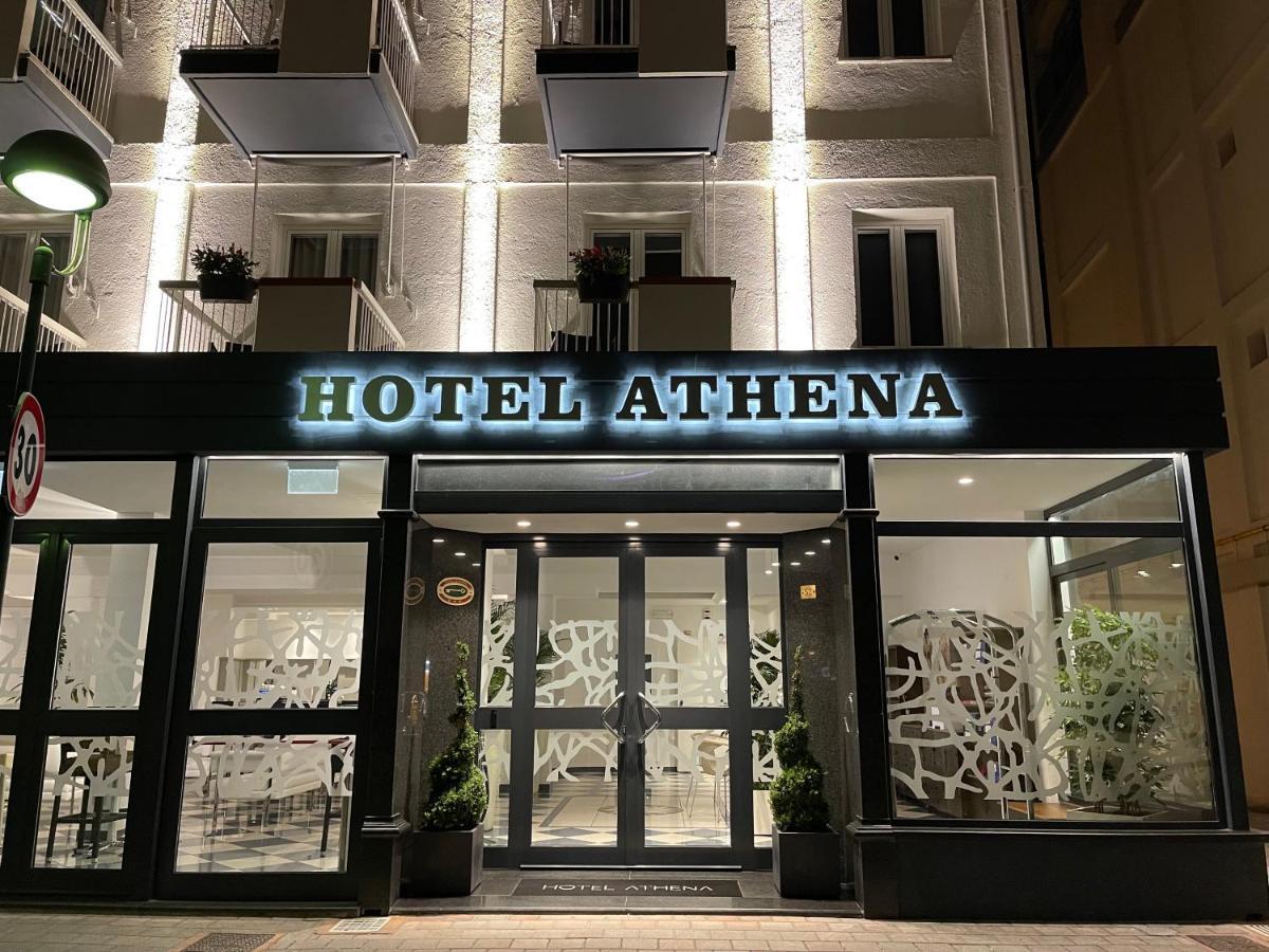 Hotel Athena Линяно Сабиадоро Екстериор снимка